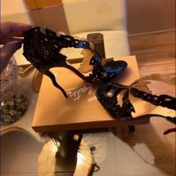 Limited Edition Louboutin - Picture 3 of 3
